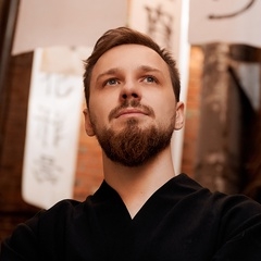 Анатолий Романов